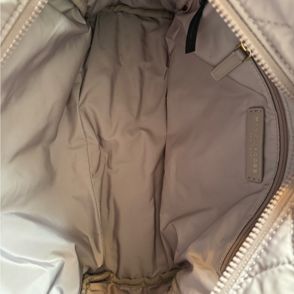 Marc Jacobs Blush Quilted Shoulder Bag - Picture 6 of 8